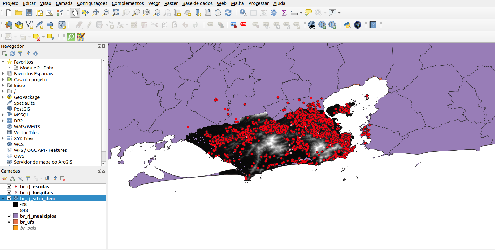 Interface QGIS com todas as camadas carregadas