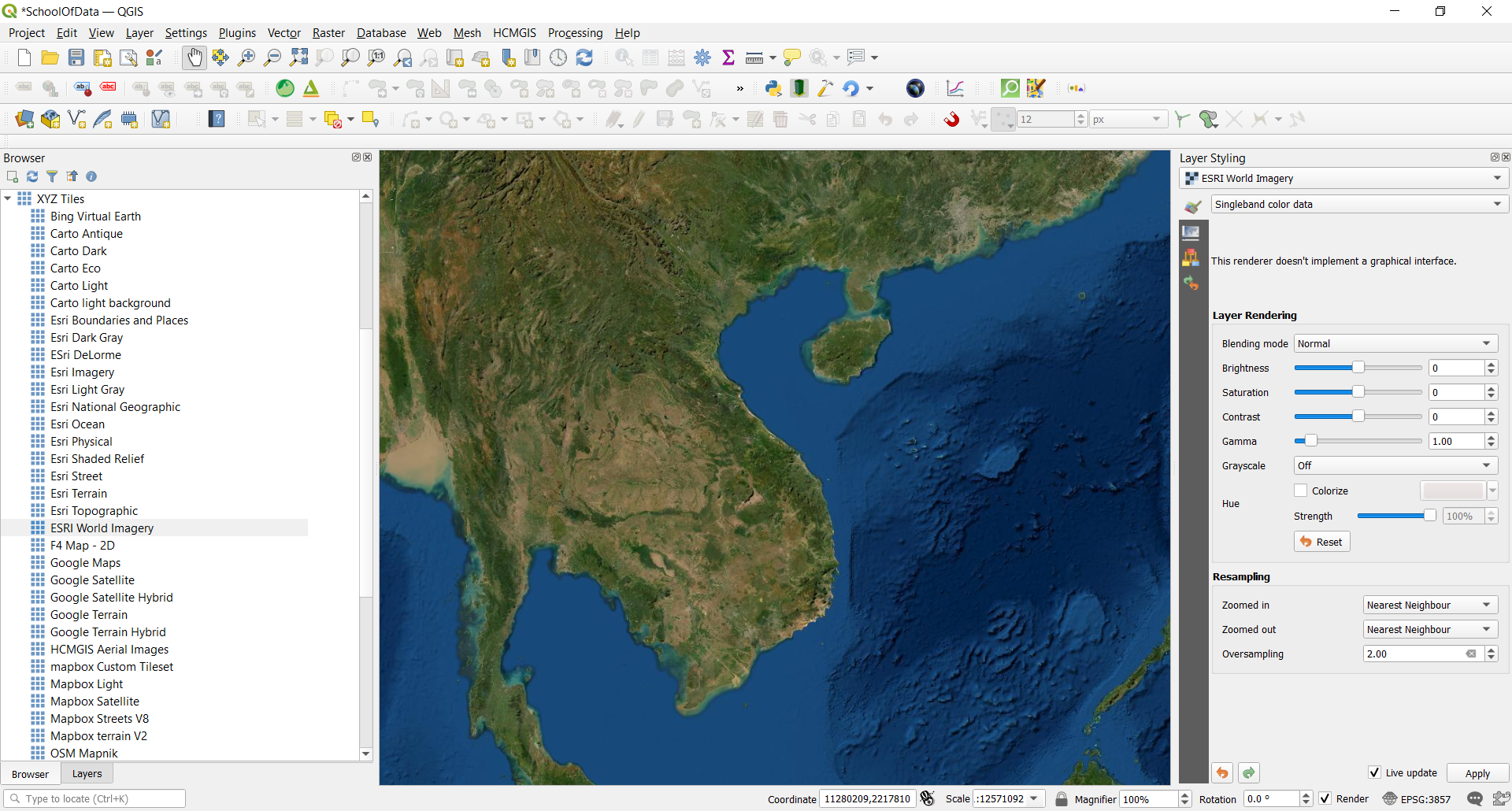 ESRI World Imagery được tải trong QGIS